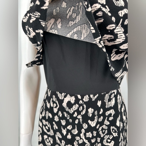 Banana Republic Open Back Leopard Print Dress - Picture 2 of 8